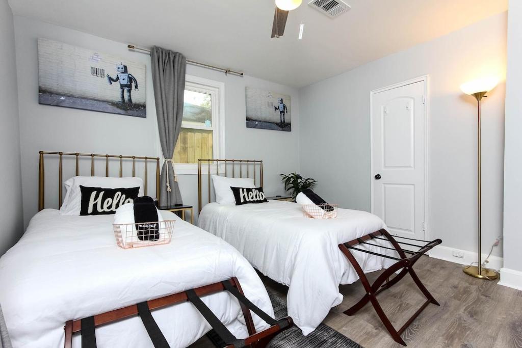 West End Bungalow Perfect To Work, Play, & Escape Atlanta Eksteriør bilde